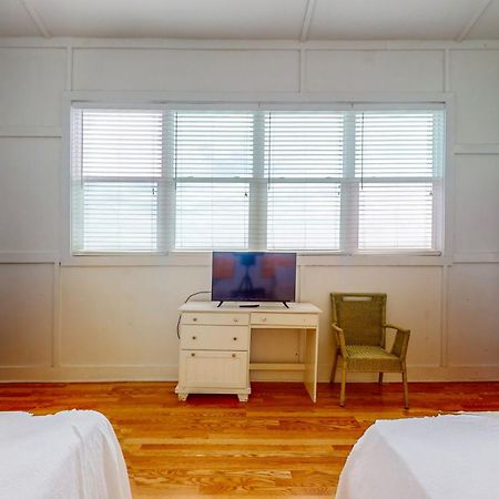 Daydream Hideaway Villa กัลฟ์ชอร์ส ภายนอก รูปภาพ